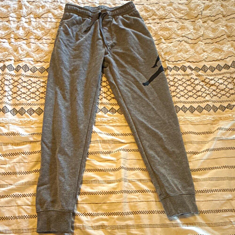 Boys Jordan Jumpman Gray Fleece Jogger Pants M Inseam Drawstring Elastic Waist